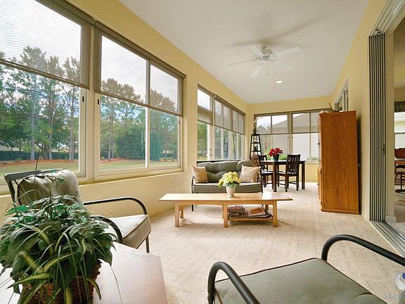 9403 SW 66th Loop  (8)