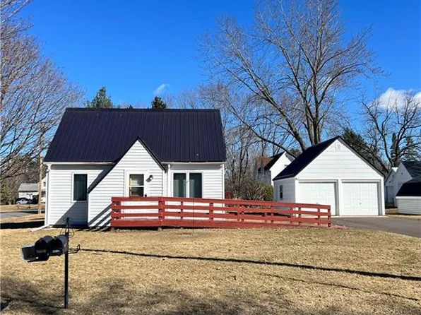 2002 4th Street, Menomonie, WI 54751