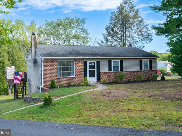 2503 Quakertown Rd, Pennsburg, PA 18073