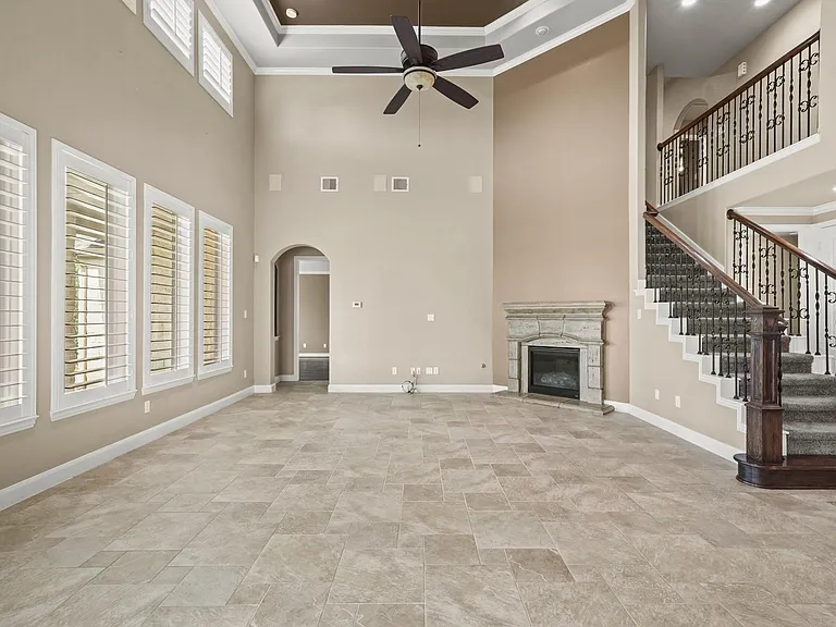 28223 Red Shady Oaks Dr — Photo 13