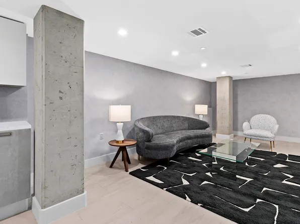 2218 Ocean Avenue image 12 of 15