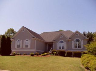 527 Turtle Xing, Ooltewah, TN 37363