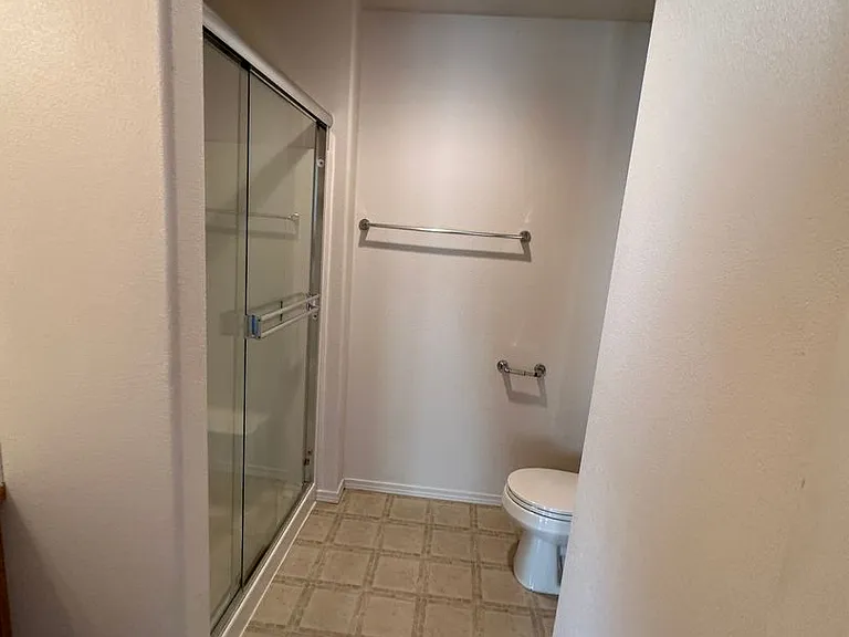 4903 Porlier Ln — Photo 34