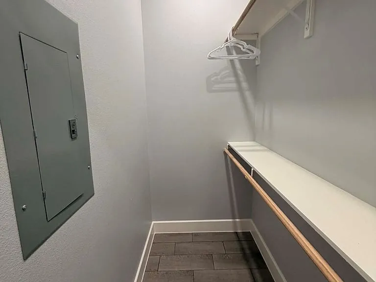 1235 S Plum St #D — Photo 14