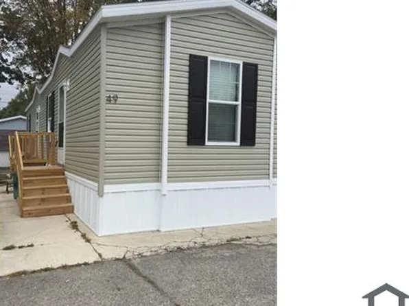 60 Hathaway St #49, East China, MI 48054