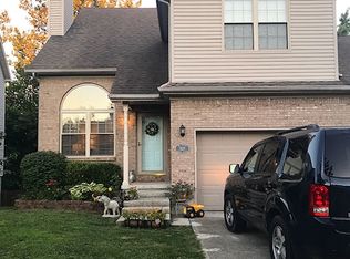 3225 Royal Troon Rd, Lexington, KY 40509