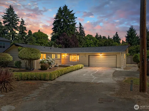 1016 S 203rd Street, Des Moines, WA 98198