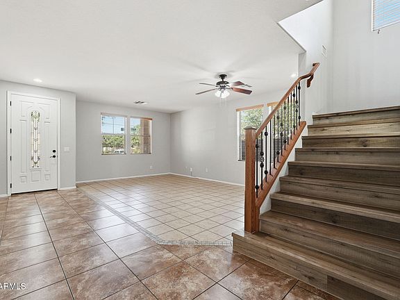 3rd image of 3246 E CARLA VISTA Drive