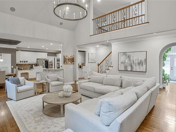 4th image of 10605 Oxford Mill Cir