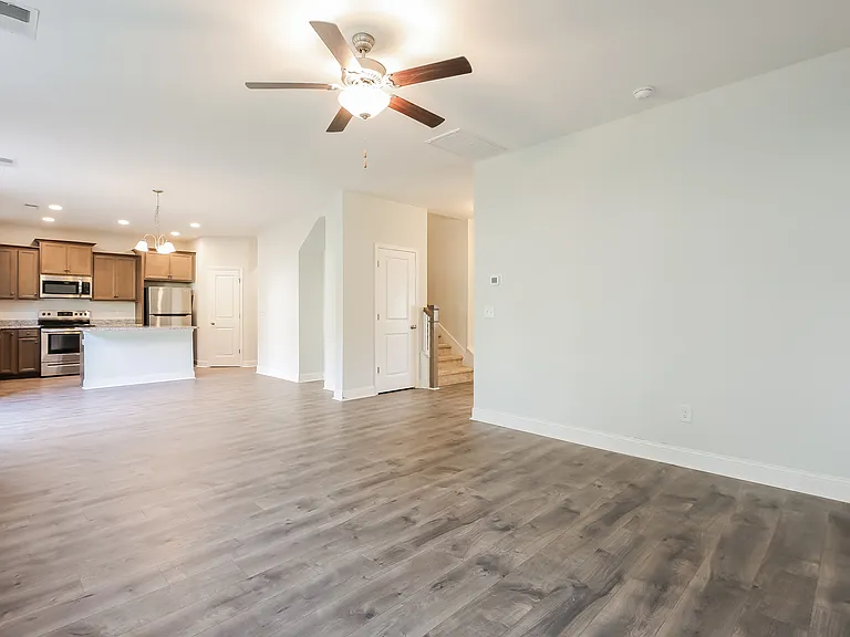 201 Bosa Ln — Photo 7