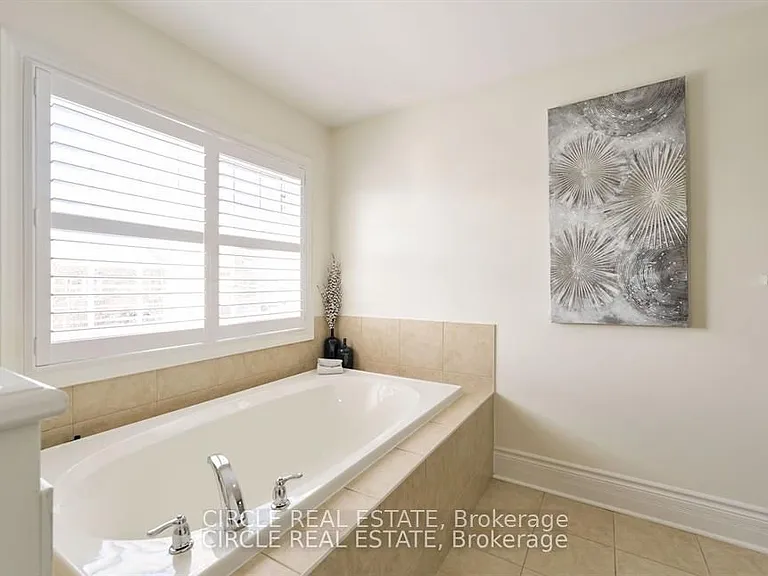 2 Learmont Ave — Photo 24