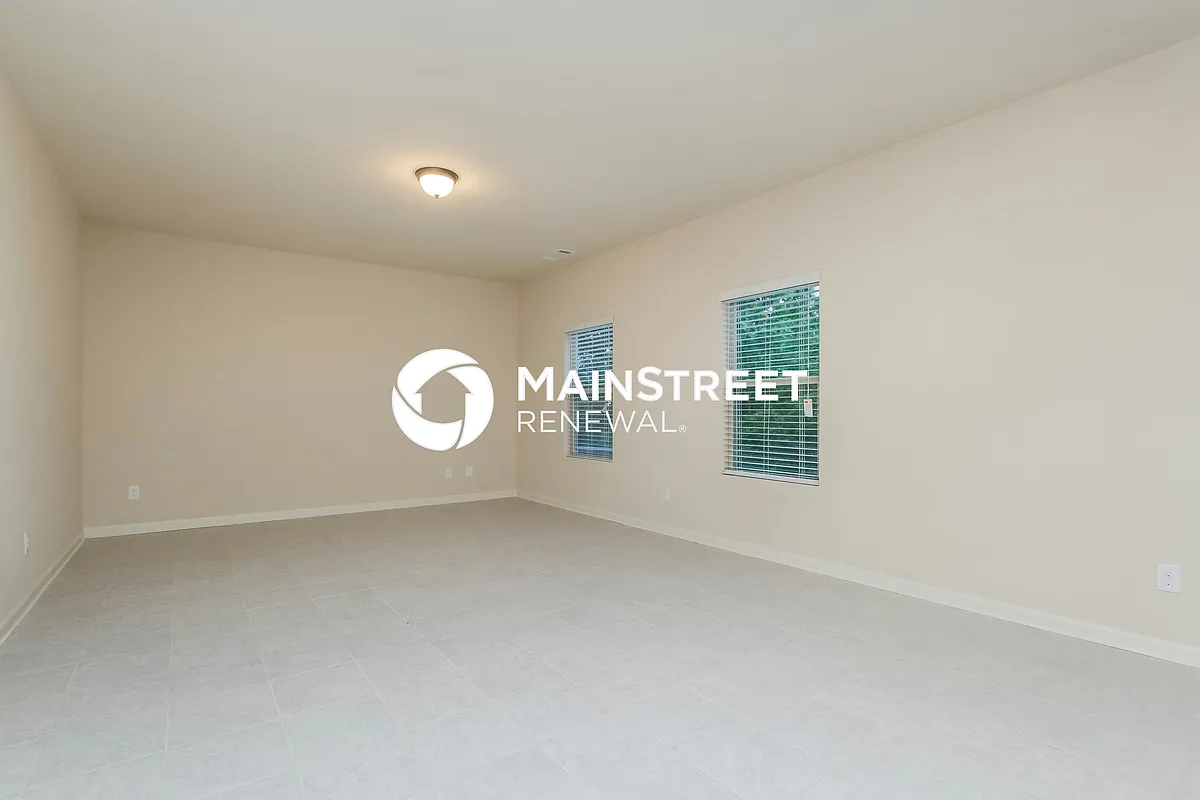 Living Room - 635 Independence Ave