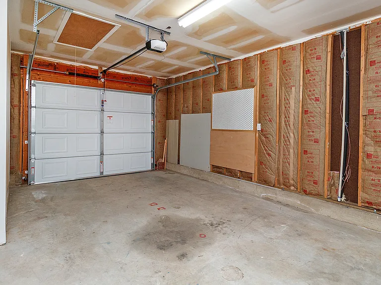 4401 Craven Hill Dr — Photo 28