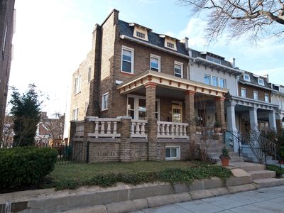 1700 Hobart St NW, Washington, DC, 20009