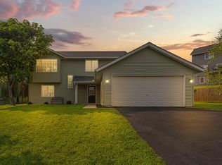 914 Grand Ave SW, Lonsdale, MN 55046