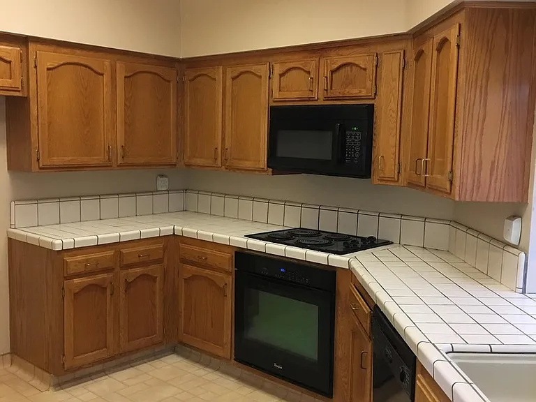 13004 Hillary Way — Photo 4