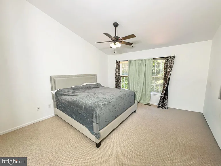 7822 Quill Point Dr — Photo 26