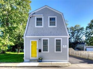 5 Heath St, Newport, RI 02840