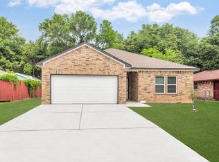 12110 Segrest Dr, Houston, TX 77047