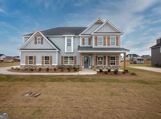 420 Cambrian Dr, Kathleen, GA 31047