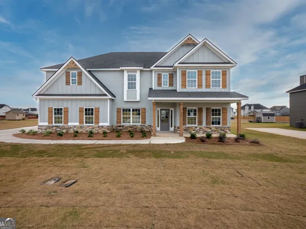 420 Cambrian Dr, Kathleen, GA 31047