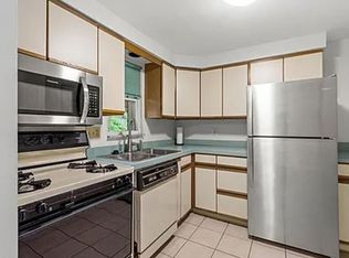 517 Maytide St, Pittsburgh, PA