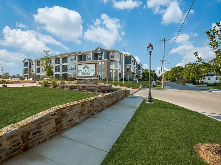 Palladium Fain Street — Photo 10