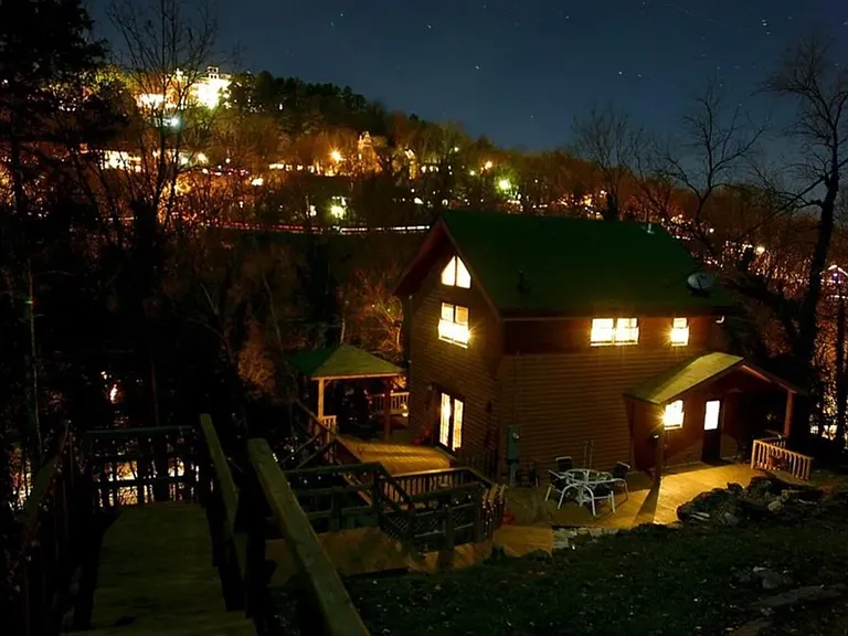 Historic Eureka Springs, AR at night.