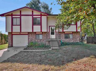 943 E 54th St S, Wichita, KS 67216