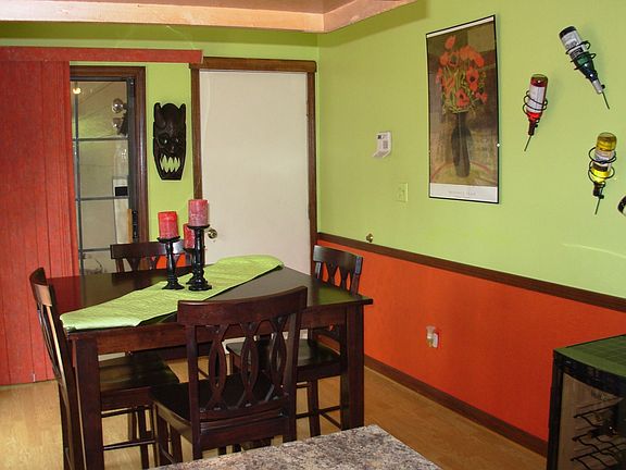 10'x11' Dining