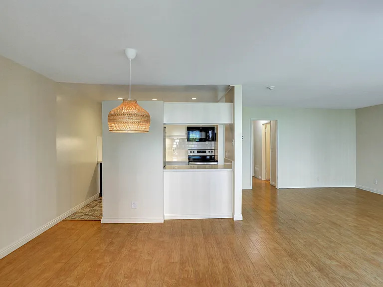 611 S Prospect Ave #102 — Photo 10