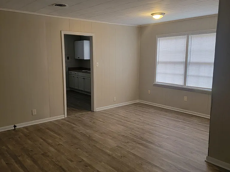 6202 Canal Blvd — Photo 6