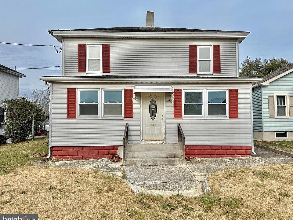 1st image of 304 W Arbor Ave