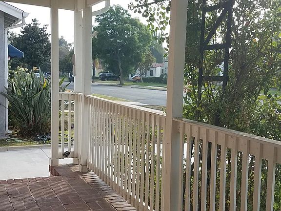 4th image of 370 Bonita Ave