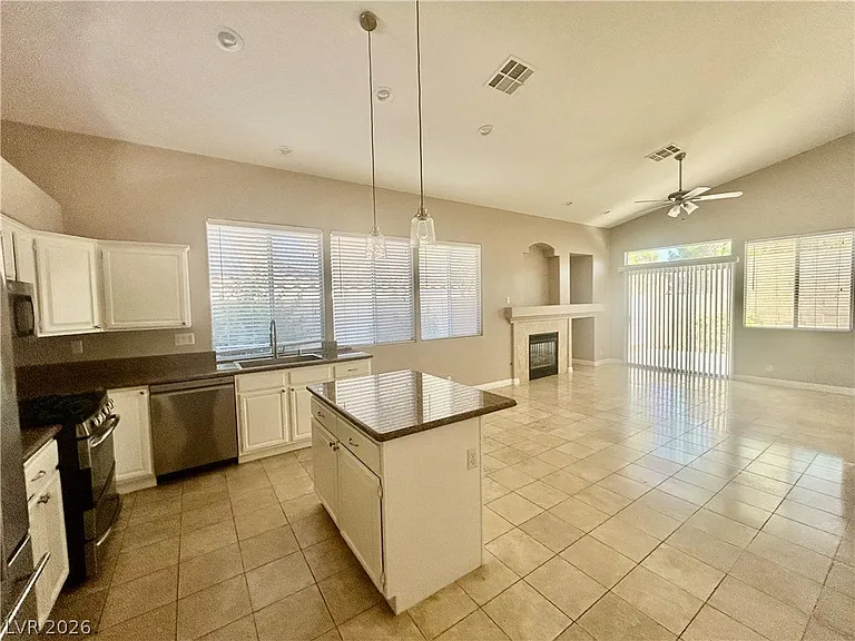 9737 Derbyhill Cir — Photo 4