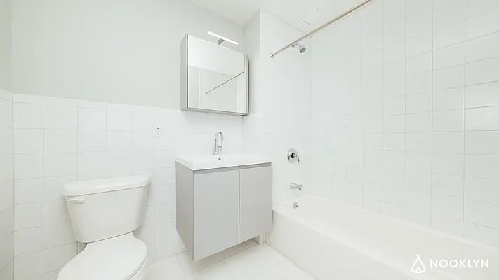 Rented by Nooklyn NYC LLC | media 50