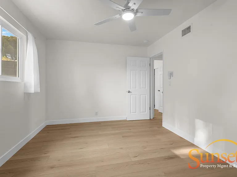 8848 Harness St — Photo 8