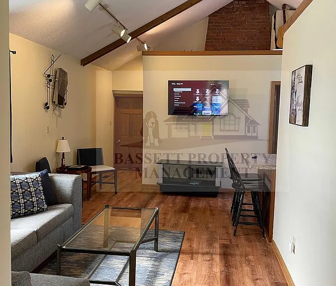 3320 Dixwell Ave #2 — Photo 7