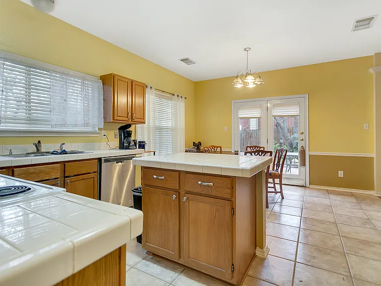 12215 Stable Ridge Dr — Photo 12