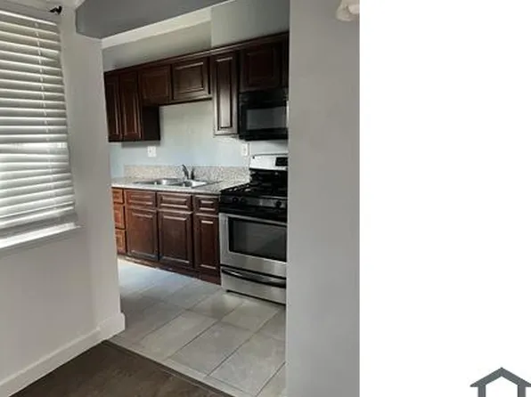 1326 1/2 W 98th St, Los Angeles, CA 90044