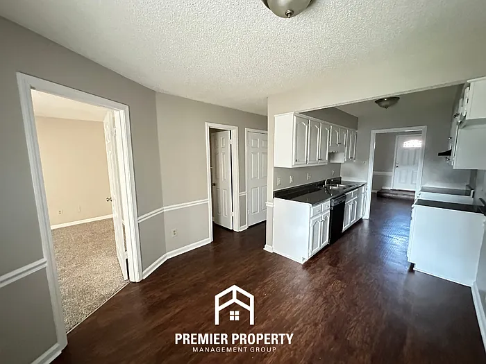 4396 Forest Valley Cv — Photo 6