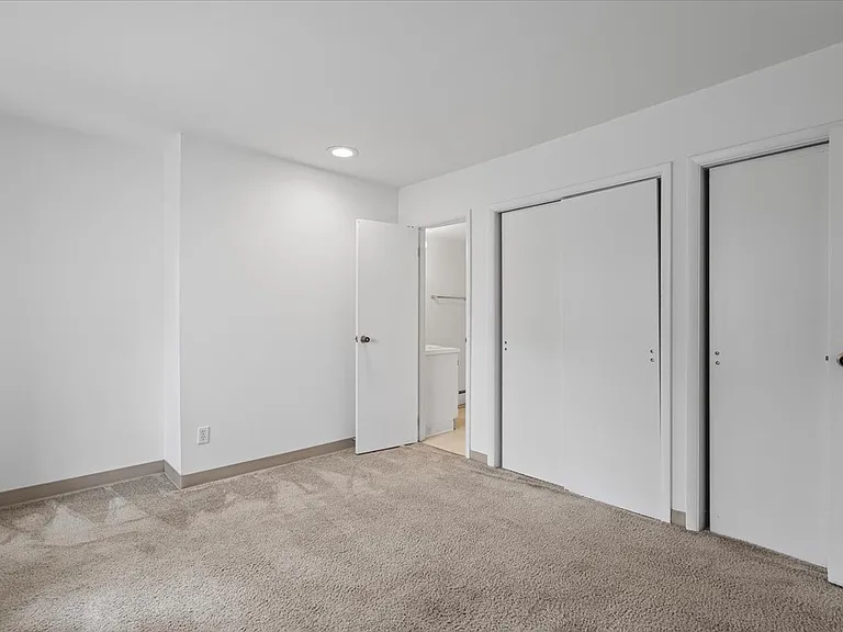 507 Shady Ave #A6 — Photo 9