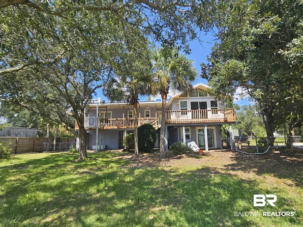 4748 Burkart Ln, Orange Beach, AL 36561