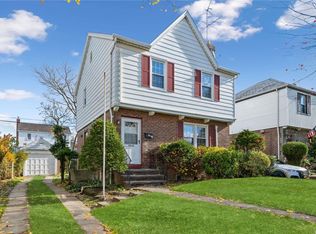 75-19 178th St, Fresh Meadows, NY 11366