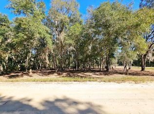 Dale St, Interlachen, FL 32148
