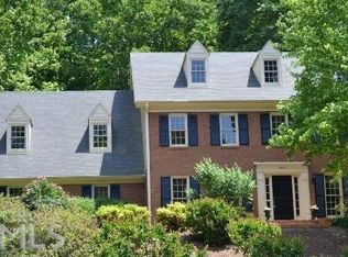 8825 Glen Ferry Dr, Johns Creek, GA 30022