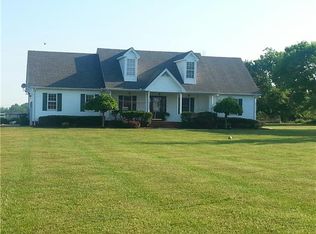 2335 W Mount Vernon Rd, Bethpage, TN 37022