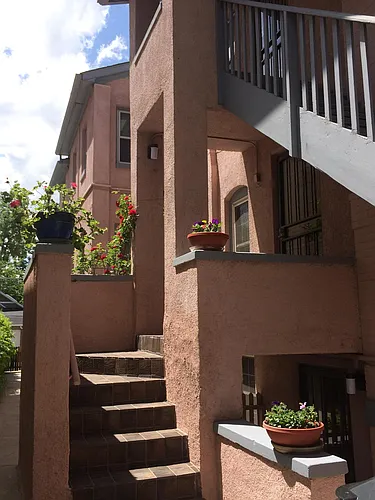 127 N Pearl St #4 Photo 1