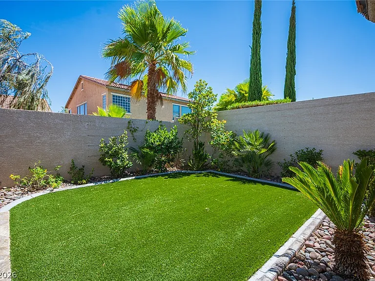 11225 Vintners Ln — Photo 10