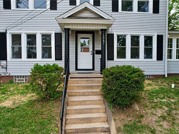 2nd image of 1761 Oberlin Ct NW